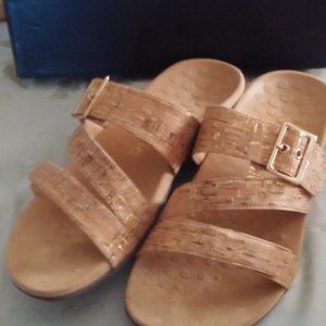 VIONIC SANDAL SLIDE - GOLD CORK - SIZE 10W - ORTHOTIC ARCH SUPPORT - ADJUSTABLE
